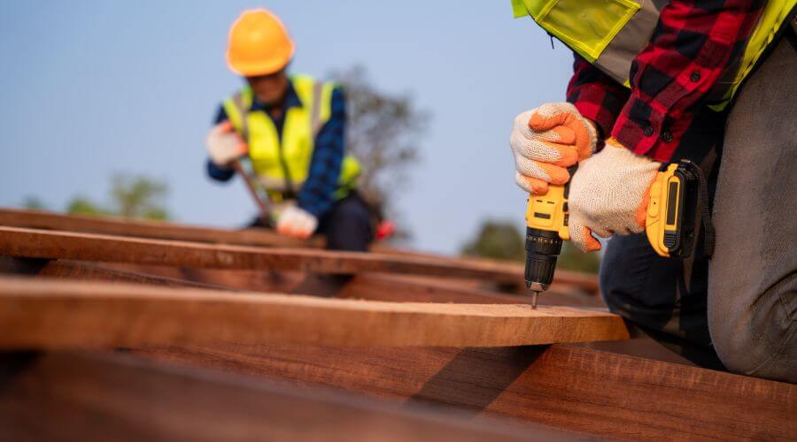 Professional Flat Roofing Installation in Weldon, IL